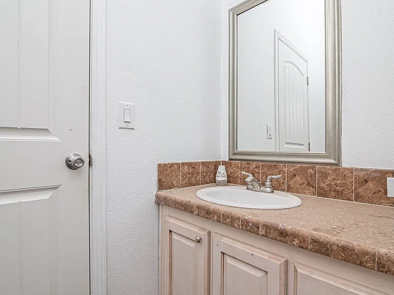 1504 N County Road 1068 — Photo 15