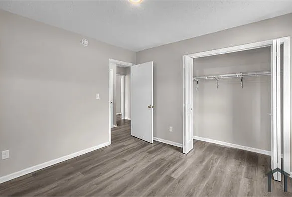 2 bed, 1000 sqft, $1,000 — Photo 4
