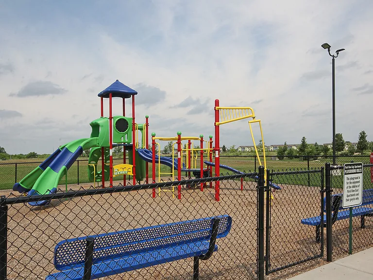Parkview East — Photo 7