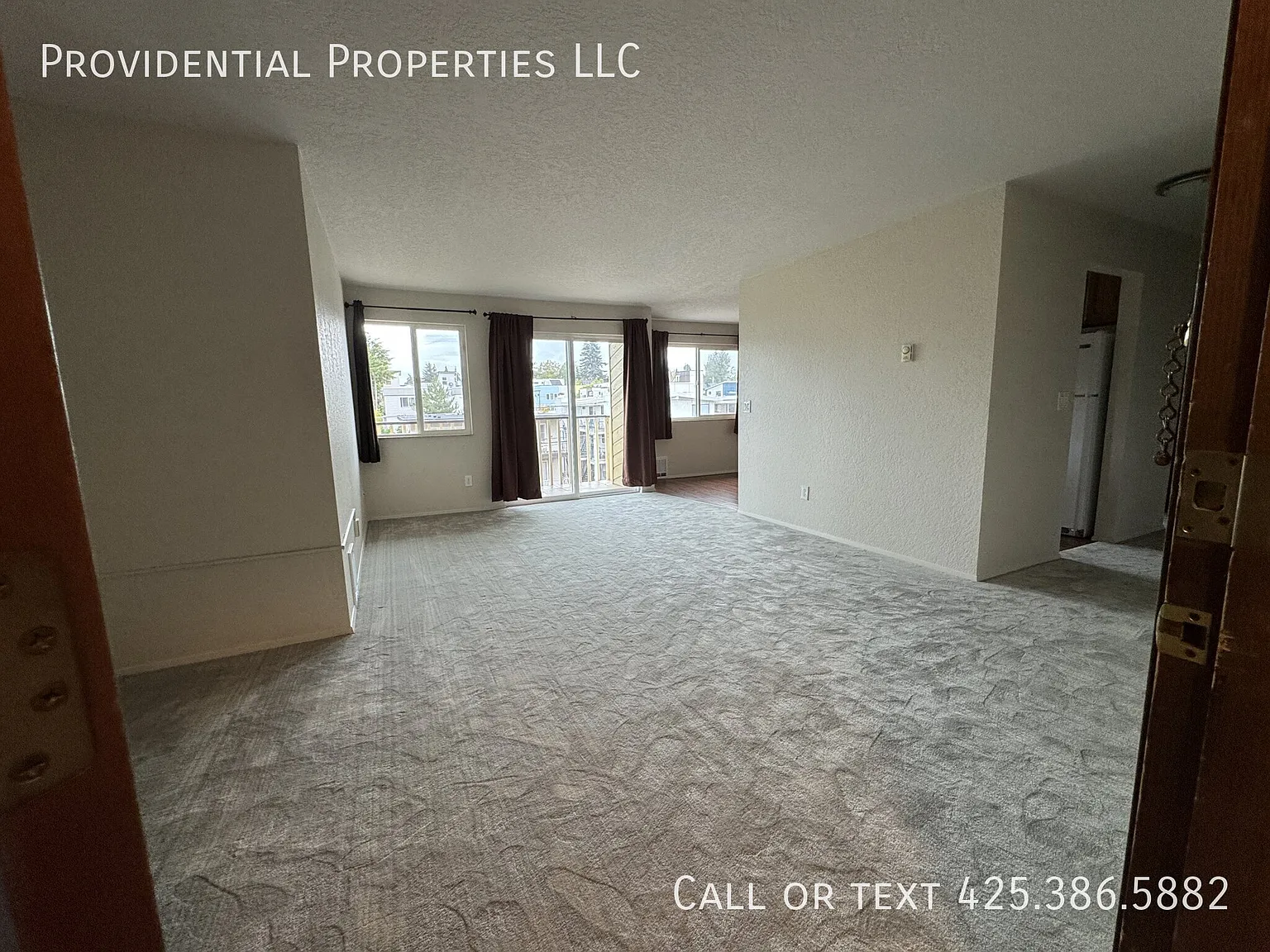 1 bed, 696 sqft, $1,800 — Photo 3