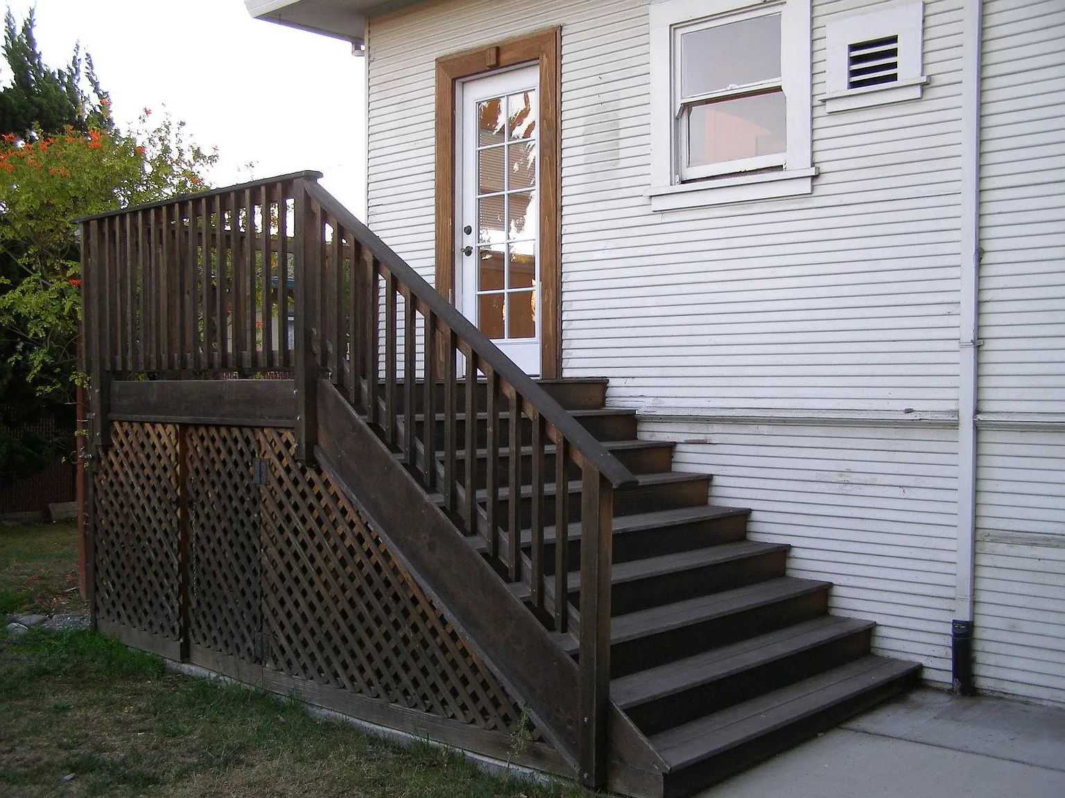 3 bed, 1084 sqft, $4,400 — Photo 4
