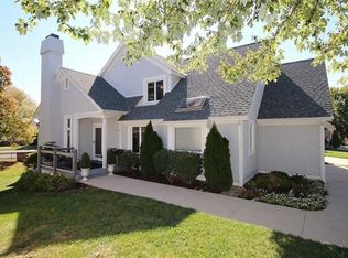 5218 W 121st St, Overland Park, KS 66209