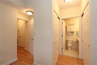 231 N Thomas St — Photo 17