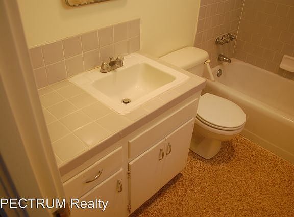 5th image of 277 W Alamar Ave APT 4