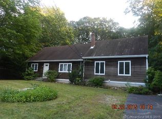 32 Edgewood Dr, Colchester, CT 06415