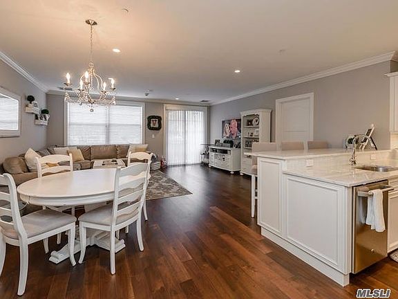 3rd image of 301 Franklin Ave APT 108