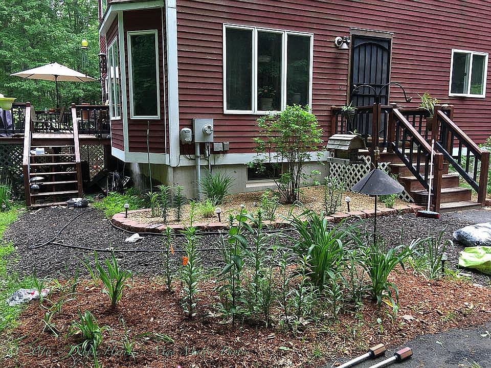 1st image of 16 Rocky Ln