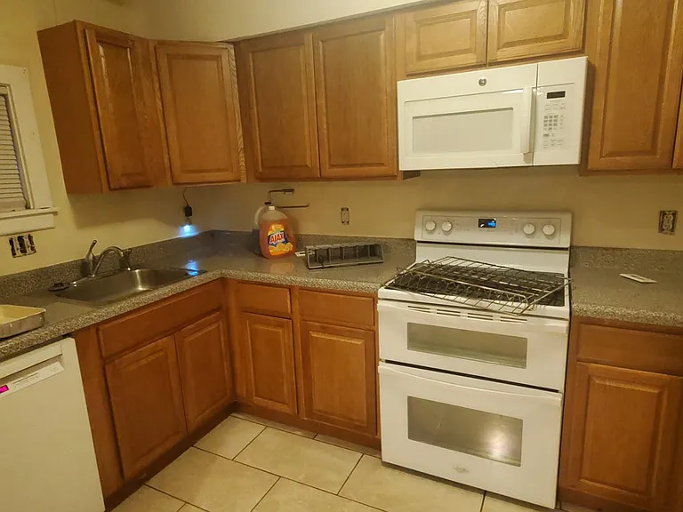 30 Enfield St #48 — Photo 1