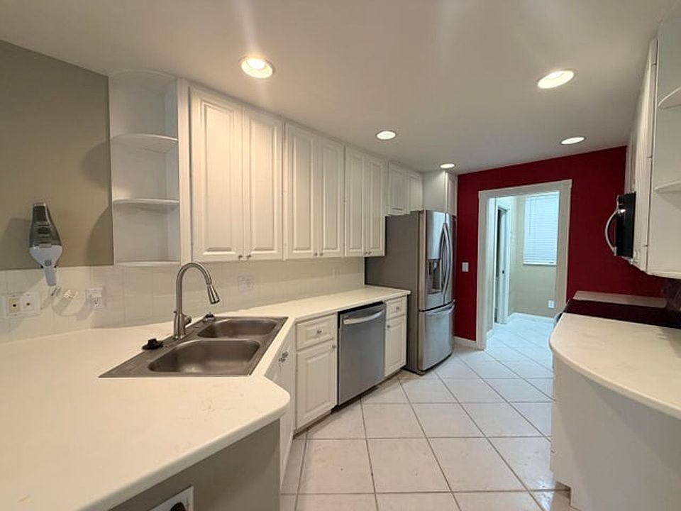 1st image of 2205 Telogia Ct