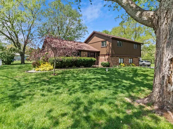 4231 N Conner Dr, Marion, IN 46952