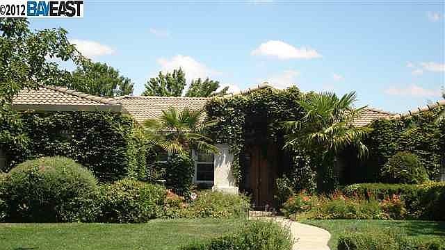 1st image of 286 Acorn Pl