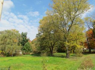 3073 Mayfair Rd, Akron, OH 44312