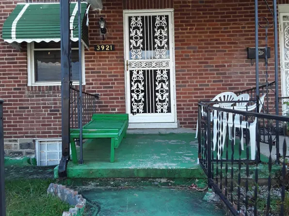 3921 Colborne Rd, Baltimore, MD 21229