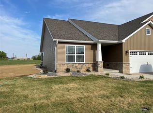 7308 Fulham Ln UNIT B, Troy, IL 62294