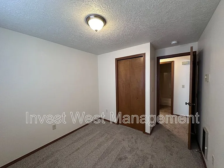 1904 SE Blairmont Dr — Photo 21