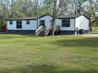 5202 Kincer Rd, Damon, TX 77430