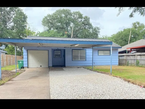 6758 Underhill St, Houston, TX 77092