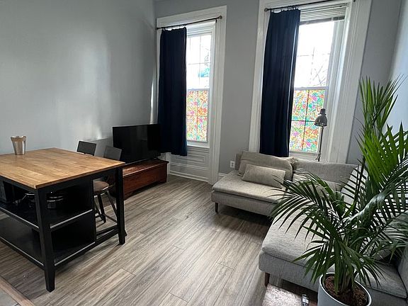 5th image of 1501 W Girard Ave APT A