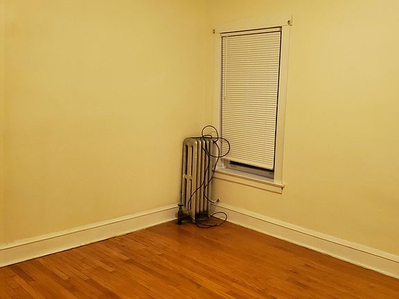 5th image of 4019 N Mozart St #1
