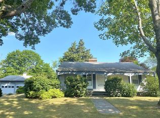 38 Highland St, Dartmouth, MA 02748