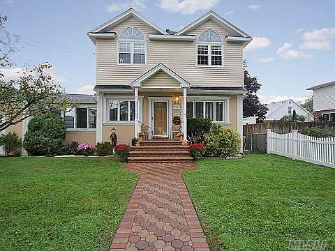 1st image of 2504 Lefferts Pl