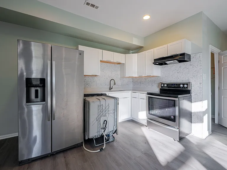 1405 Howard Rd SE #A — Photo 7