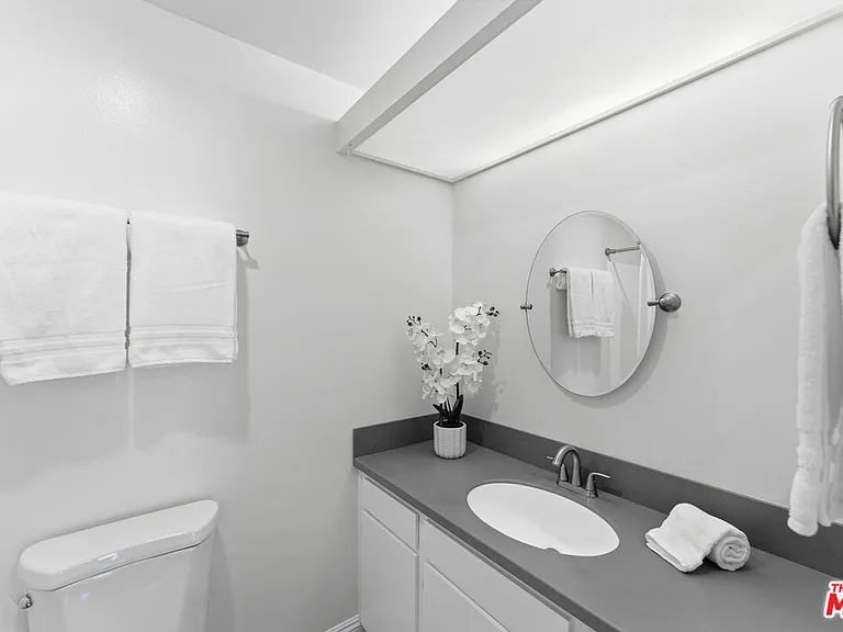2470 Bolker Dr — Photo 13