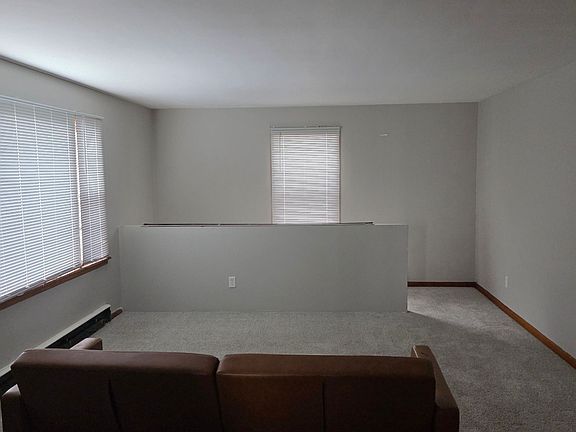 4th image of 1F-432 E 43rd Ave #2F
