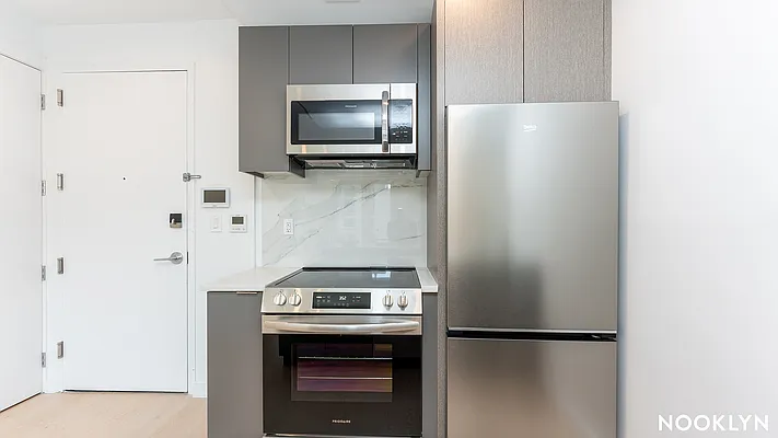 Rented by Nooklyn NYC LLC | media 12