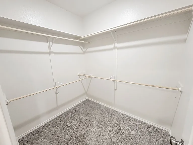 5832 Virginia Ave — Photo 12