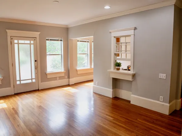 5347 Lewis St, Dallas, TX