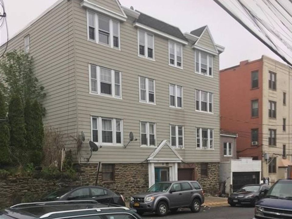 1st image of 32 Cliff St