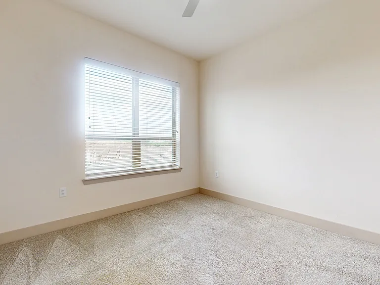 The Flats at Palisades — Photo 116