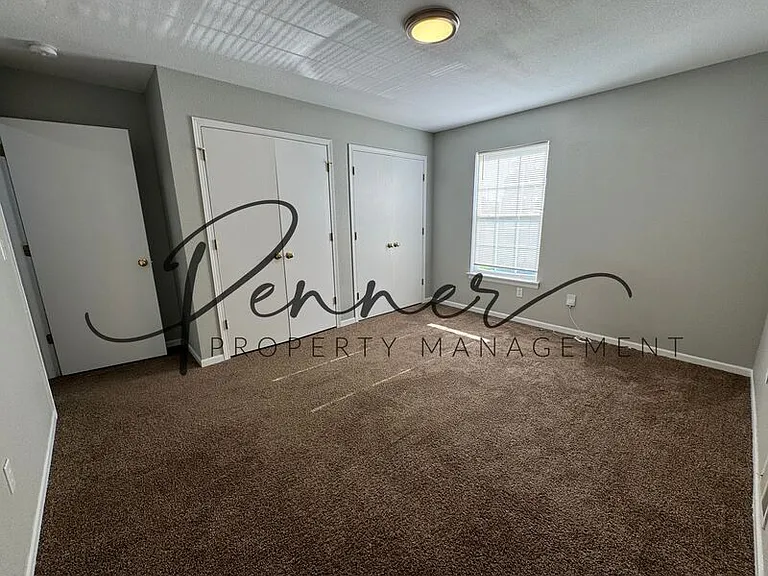 1401 SE Henley Ct — Photo 6