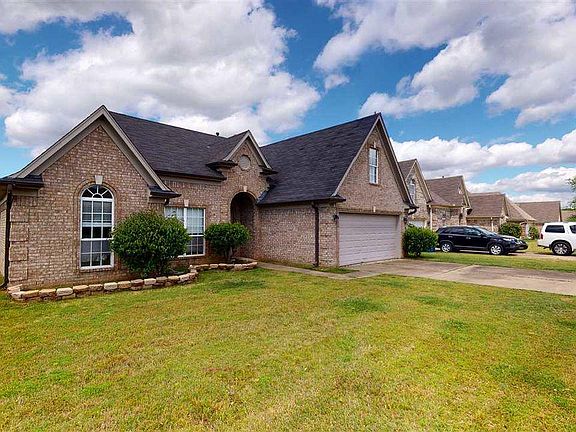 2nd image of 4218 Louden Dr