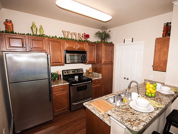 2nd image of 13000 Vista Del Norte APT 1237