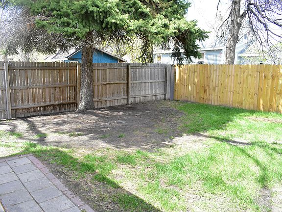 3rd image of 1404 2nd Ave N