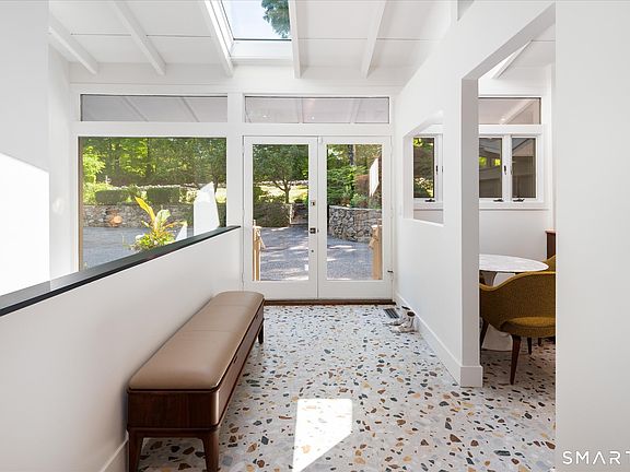 4th image of 62 Wells Hill Road
