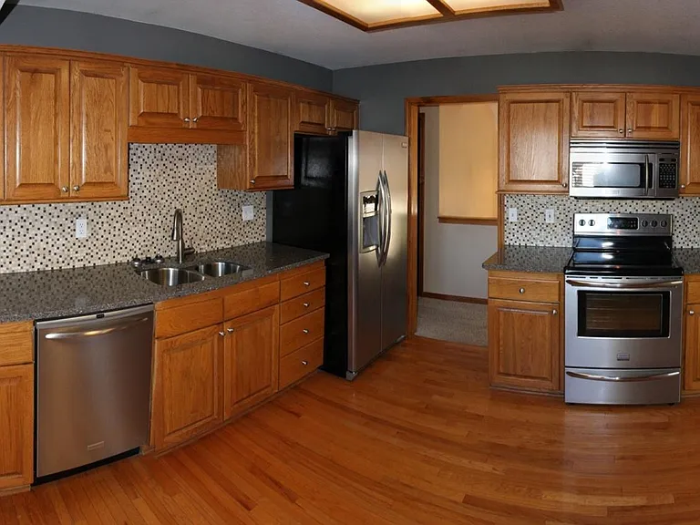 433 Crest Pl — Photo 6