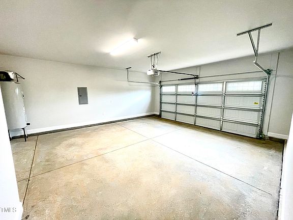 4th image of 242 New Twin Branch Ct