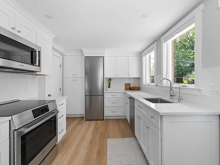 31 Saratoga Way — Photo 13