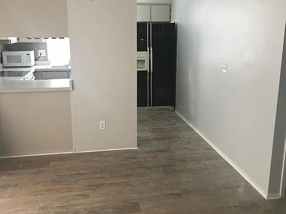 3rd image of 1770 Iroquois Dr