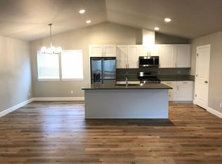3439 W Antler Ave, Redmond, OR 97756