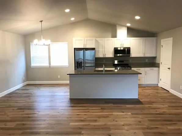 3439 W Antler Ave, Redmond, OR 97756