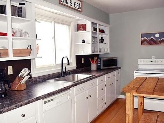 5th image of 326 W Frederick St