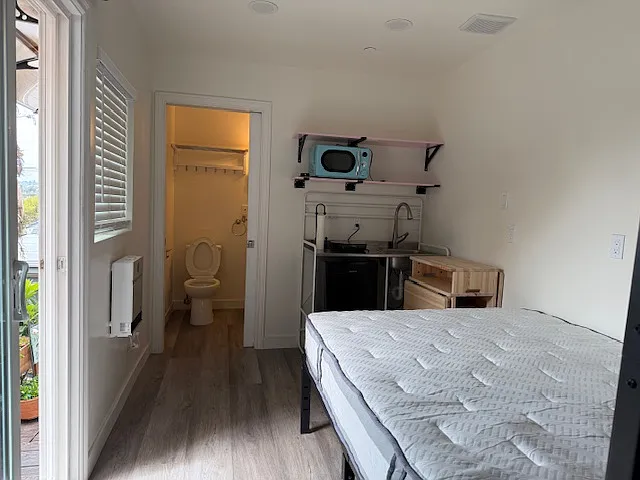 2550 Loma Vista Dr — Photo 5