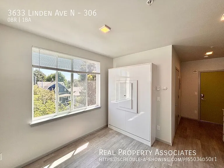 3633 Linden Ave N — Photo 21