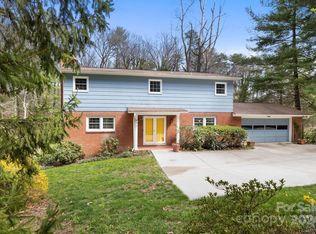 677 New Haw Creek Rd, Asheville, NC 28805