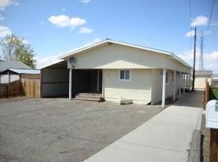 130 Ochsner Ave, Gooding, ID 83330