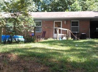 1270 Coolidge Rd, Lafayette, TN 37083